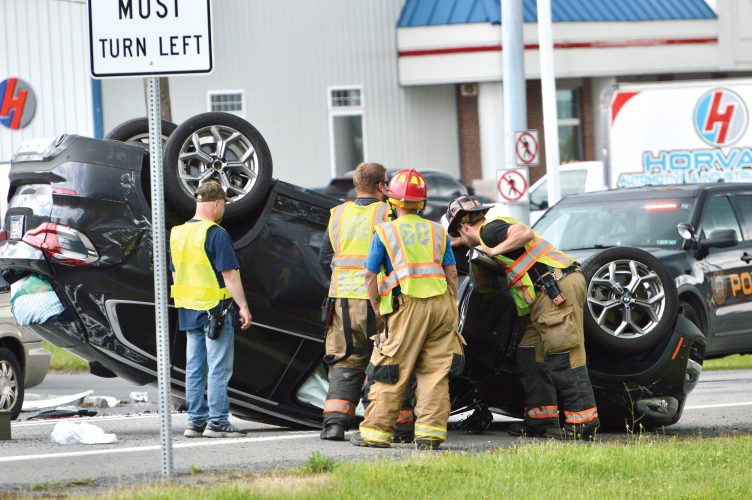 Two injured in crash News, Sports, Jobs Altoona Mirror